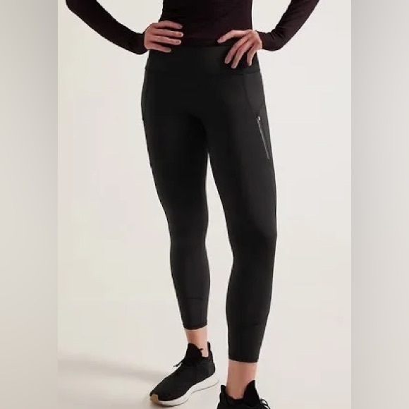 Athleta Rainer 7/8 black leggings - Picture 1 of 11